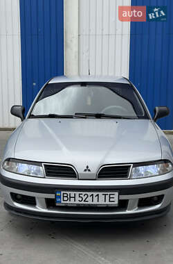 Седан Mitsubishi Carisma 1999 в 