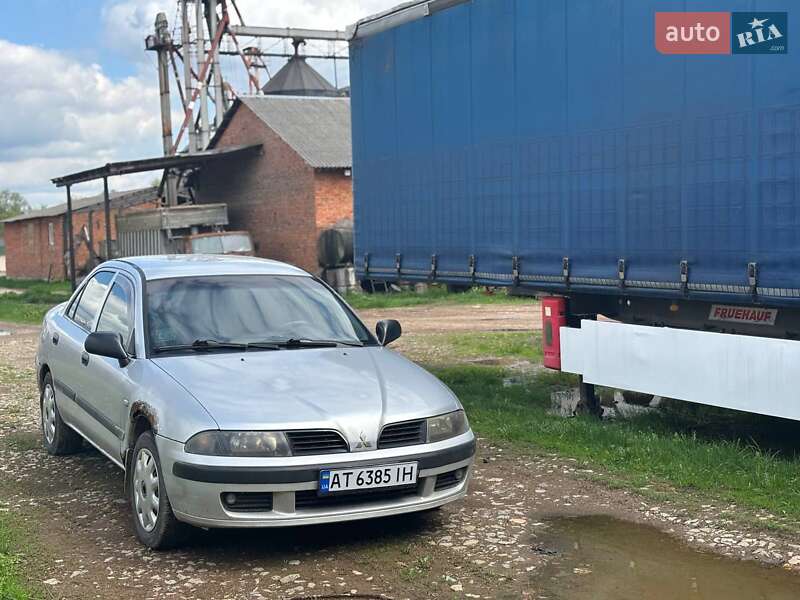 Mitsubishi Carisma 2003