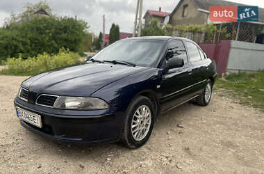 Ліфтбек Mitsubishi Carisma 2002 в Ярмолинцях