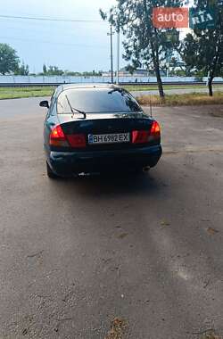 Ліфтбек Mitsubishi Carisma 1996 в 