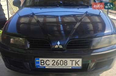 Седан Mitsubishi Carisma 2002 в Винниках