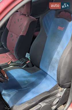 Седан Mitsubishi Carisma 2000 в 