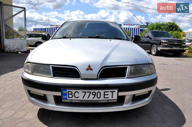 Лифтбек Mitsubishi Carisma 2000 в Львове
