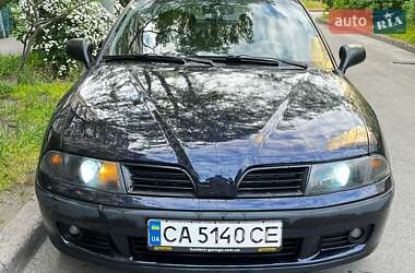 Лифтбек Mitsubishi Carisma 2001 в Киеве