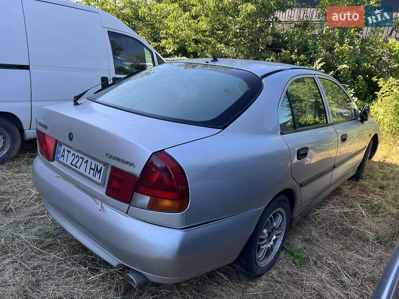 Седан Mitsubishi Carisma 1997 в Ивано-Франковске