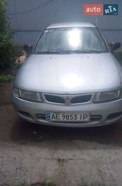 Лифтбек Mitsubishi Carisma 1997 в 