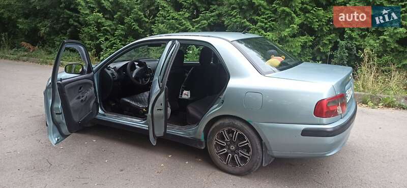 Седан Mitsubishi Carisma 2003 в Ровно фото 6 Седан Mitsubishi Carisma 2003 в Ровно