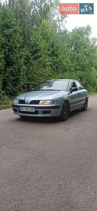Mitsubishi Carisma 2003