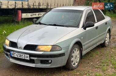 Седан Mitsubishi Carisma 2003 в Надвірній