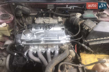 Седан Mitsubishi Carisma 1997 в 