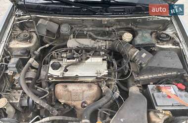 Седан Mitsubishi Carisma 2003 в  фото 9 Седан Mitsubishi Carisma 2003 в
