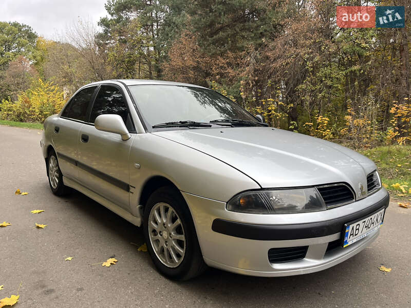 Седан Mitsubishi Carisma 2002 в Бершади фото 3 Седан Mitsubishi Carisma 2002 в Бершади
