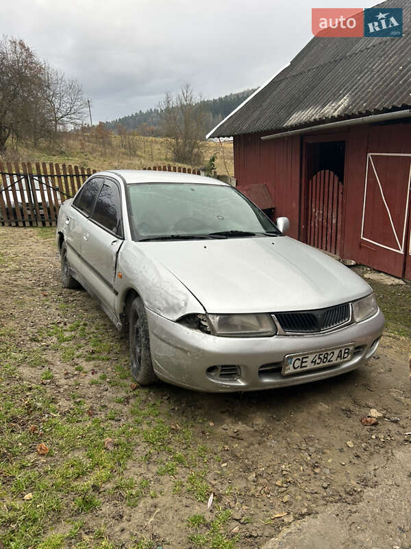 Седан Mitsubishi Carisma 1998 в Коломые