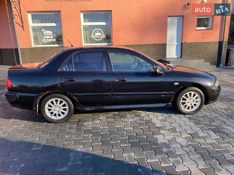 Седан Mitsubishi Carisma 2003 в Львове фото Седан Mitsubishi Carisma 2003 в Львове