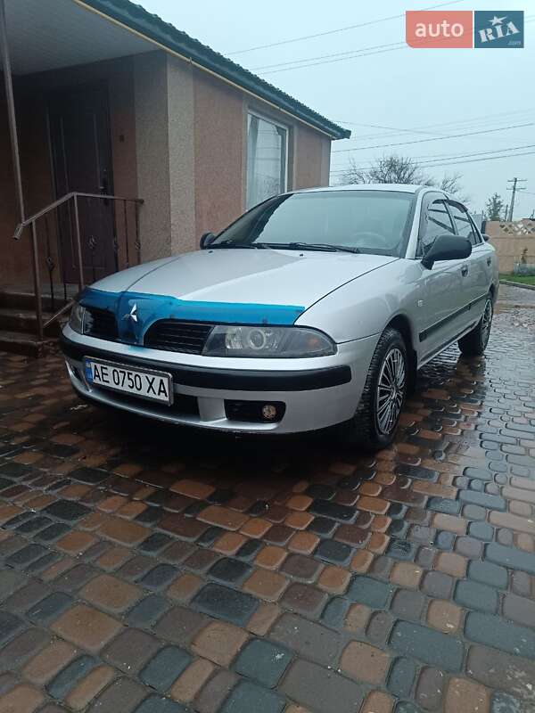 Mitsubishi Carisma 2001