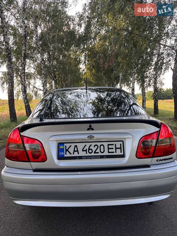 Лифтбек Mitsubishi Carisma 2003 в Переяславе