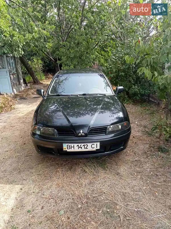 Mitsubishi Carisma