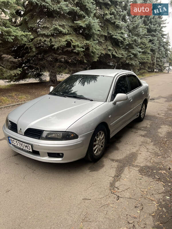 Mitsubishi Carisma 2003