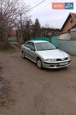 Седан Mitsubishi Carisma 1999 в Виннице