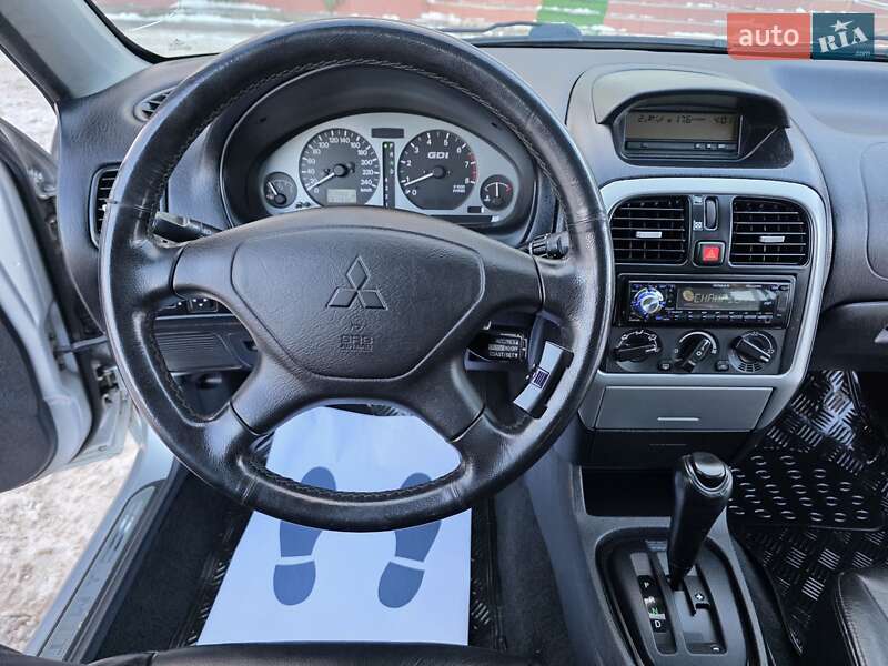 Лифтбек Mitsubishi Carisma 2003 в Хмельницком фото 32 Лифтбек Mitsubishi Carisma 2003 в Хмельницком