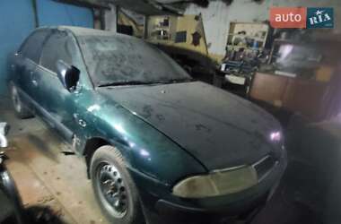 Седан Mitsubishi Carisma 2002 в Бердичеве