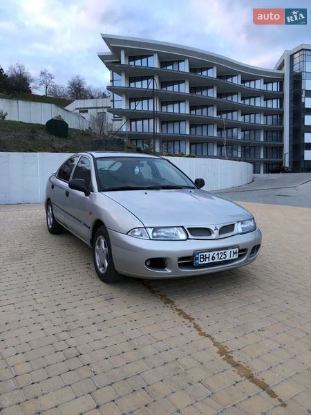 Mitsubishi Carisma 1997