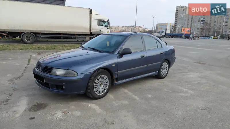 Mitsubishi Carisma