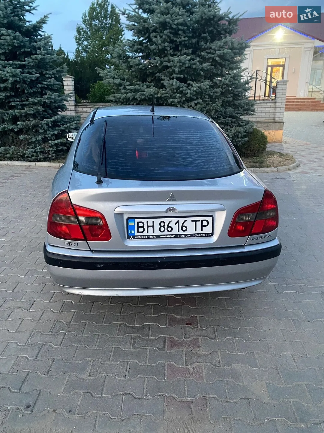 Mitsubishi Carisma 2001 VIN XMCLRDA2A2F000254 фото оголошення 4 з 10