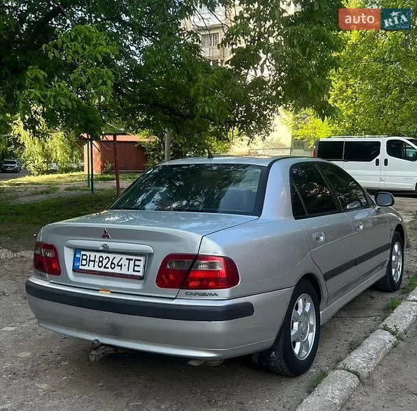 Mitsubishi Carisma