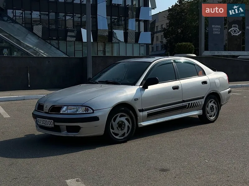 Mitsubishi Carisma