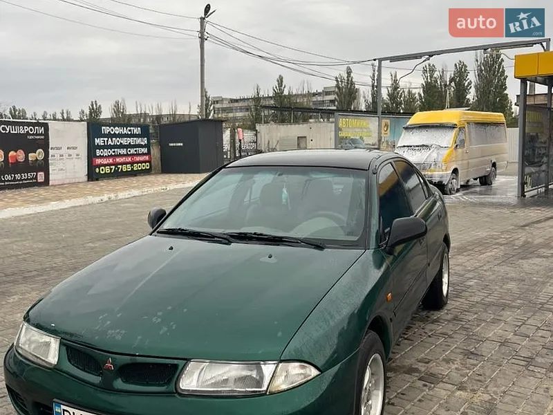Mitsubishi Carisma