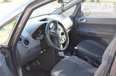 Хэтчбек Mitsubishi Colt 2006 в 