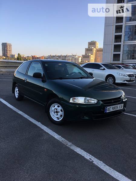 Хэтчбек Mitsubishi Colt 1998 в Днепре