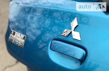Хэтчбек Mitsubishi Colt 2015 в 