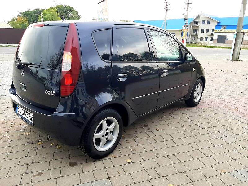 Хэтчбек Mitsubishi Colt 2008 в Надворной