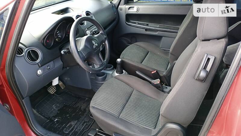 Хэтчбек Mitsubishi Colt 2007 в Львове