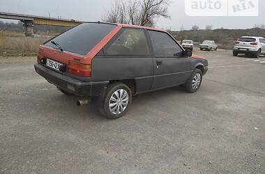 Хэтчбек Mitsubishi Colt 1988 в Геническе