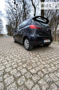 Купе Mitsubishi Colt 2010 в 