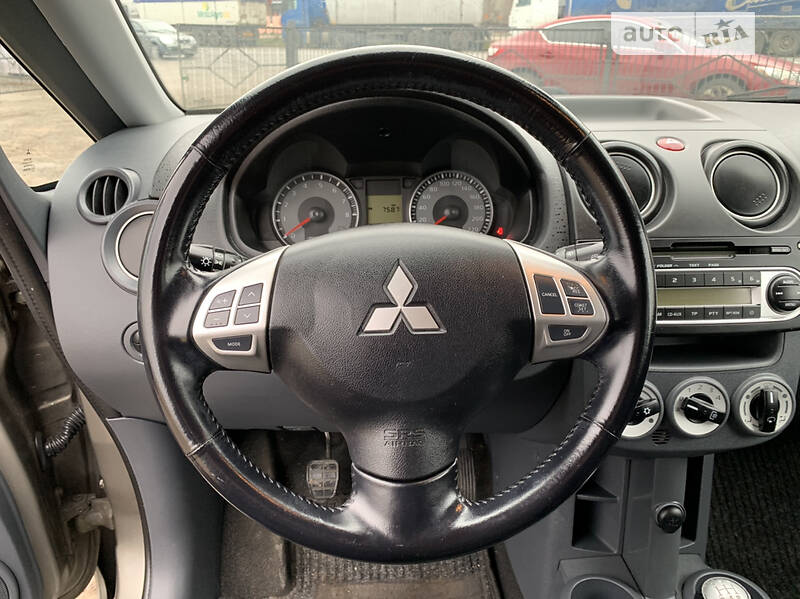 Хэтчбек Mitsubishi Colt 2010 в Тернополе