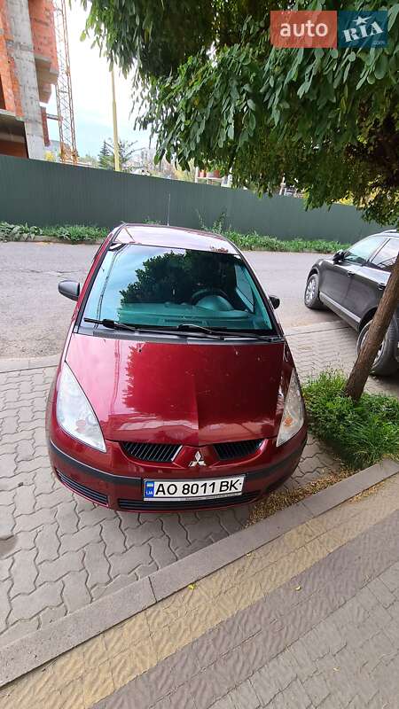 Хэтчбек Mitsubishi Colt 2007 в Ужгороде