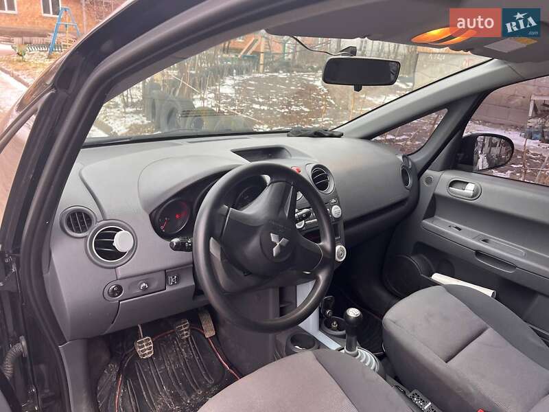 Хэтчбек Mitsubishi Colt 2006 в Белой Церкви