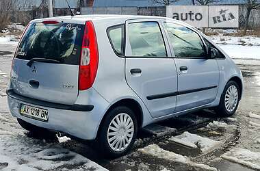 Хэтчбек Mitsubishi Colt 2007 в 