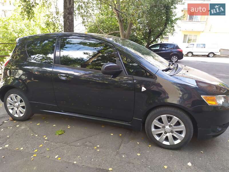 Хэтчбек Mitsubishi Colt 2012 в Виннице