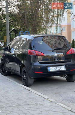 Хэтчбек Mitsubishi Colt 2007 в 