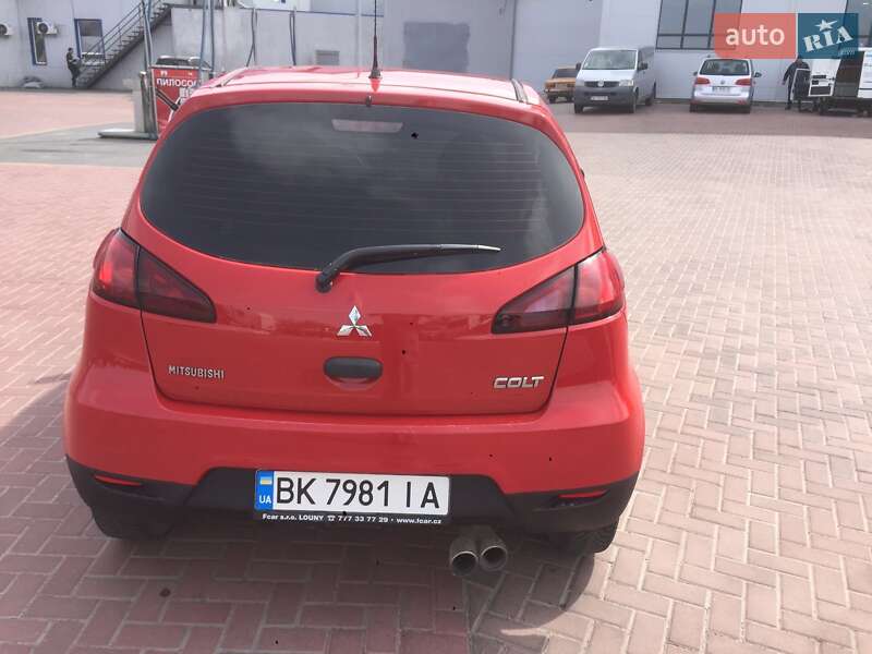 Хэтчбек Mitsubishi Colt 2009 в Ровно
