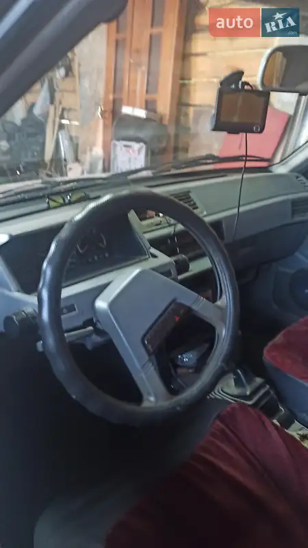 Mitsubishi Colt 1987