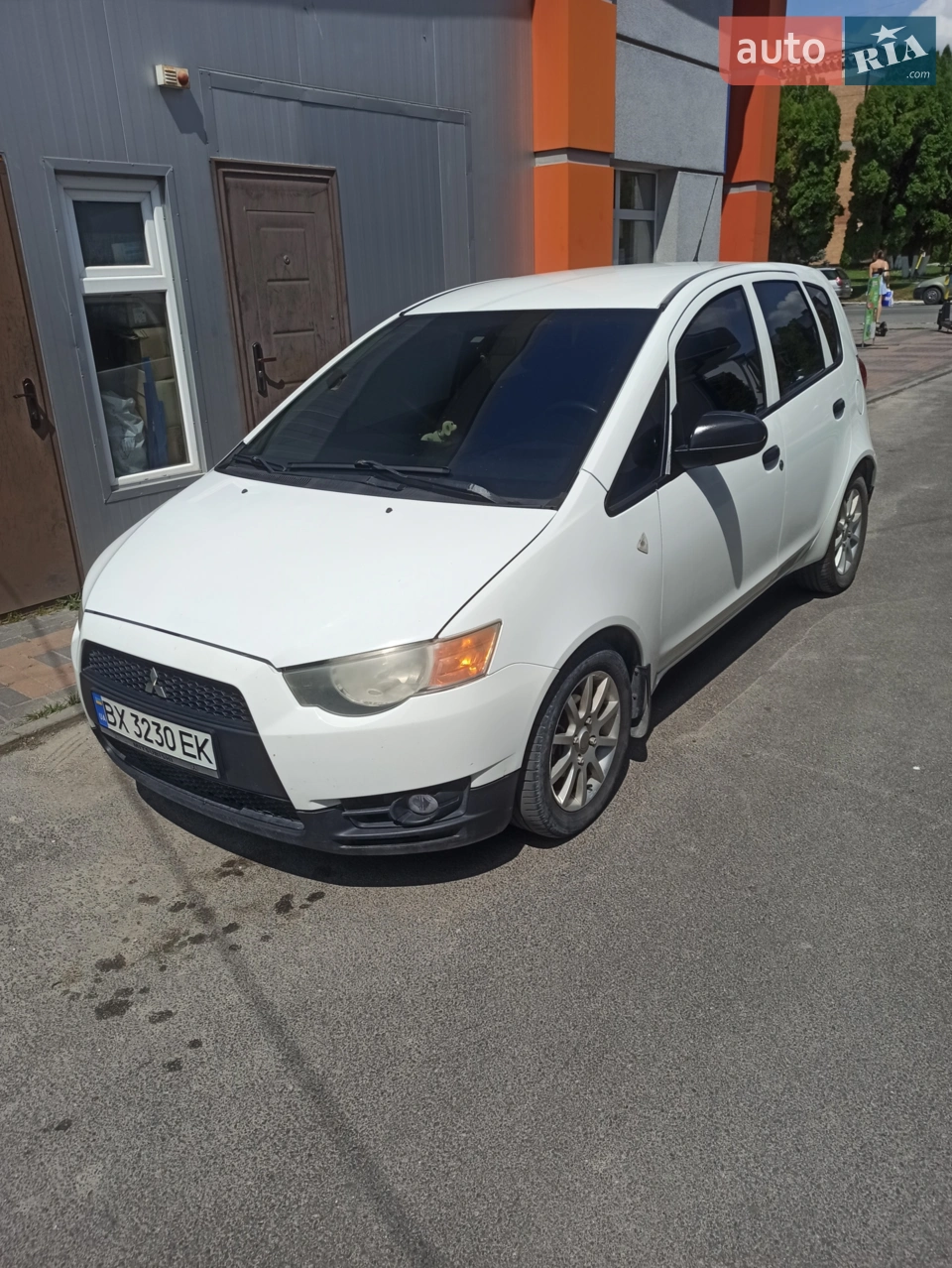 2010 Mitsubishi Colt - мініатюра 10