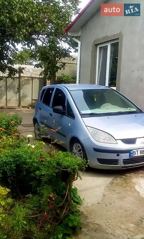 Mitsubishi Colt