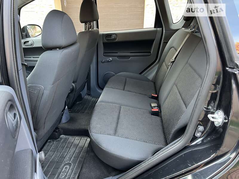 Хетчбек Mitsubishi Colt 2009 в Чернівцях