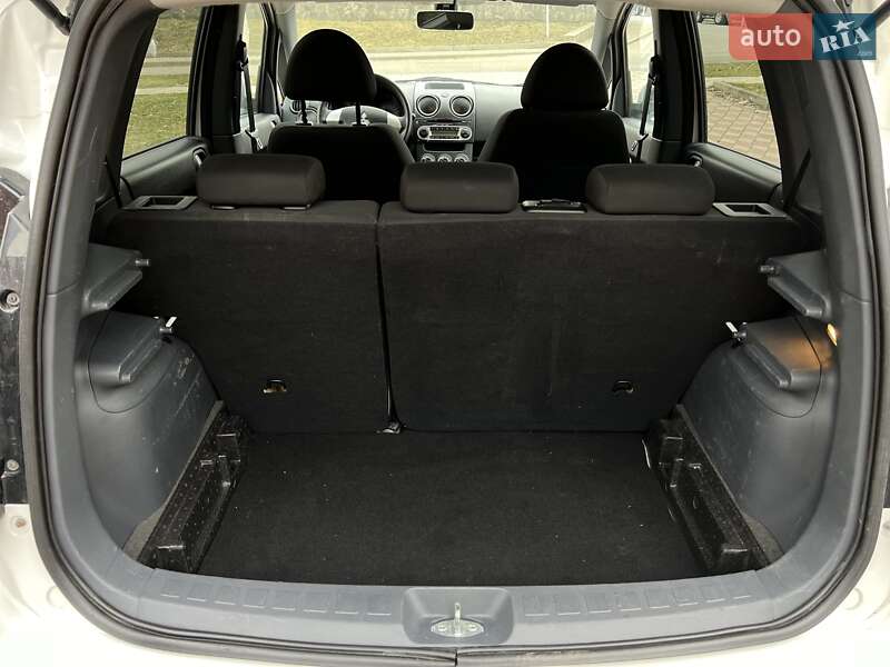 Хэтчбек Mitsubishi Colt 2010 в Черновцах